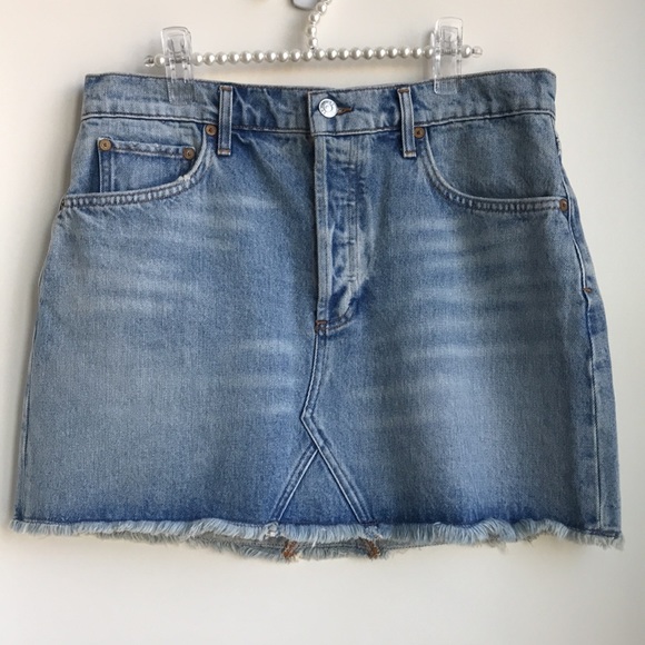 AGOLDE Quinn High Rise Mini Skirt in Devotee 31 - Picture 7 of 12